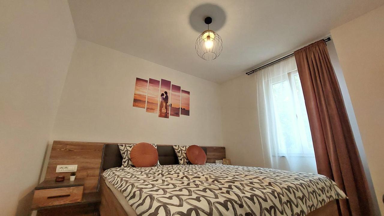 Apartman Zengg Exterior foto